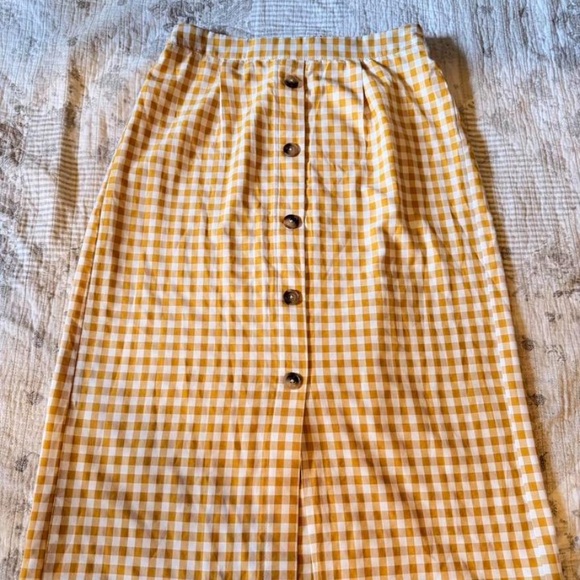 SHEIN Dresses & Skirts - Yellow Gingham skirt